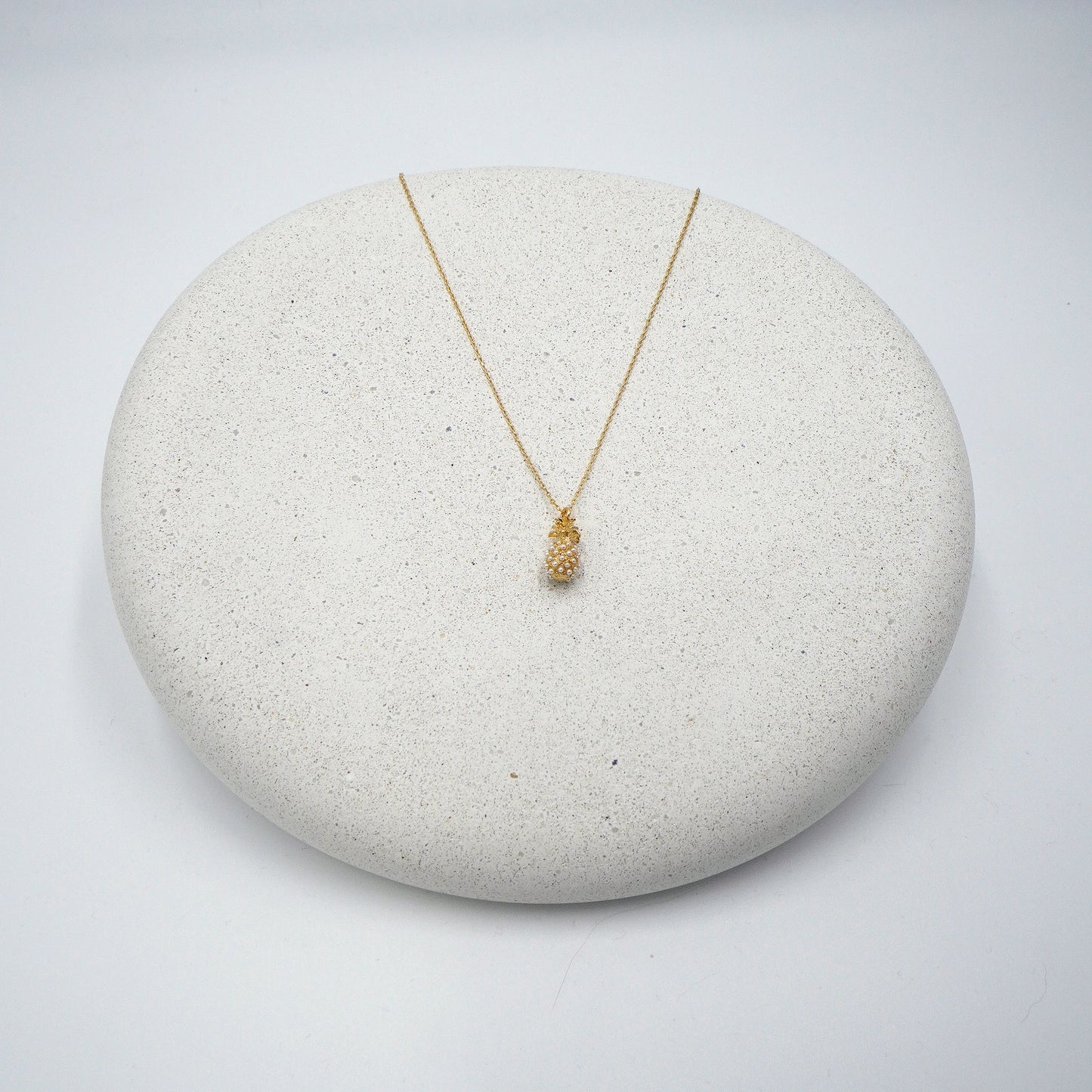 Golden Pineapple Pendant Necklace