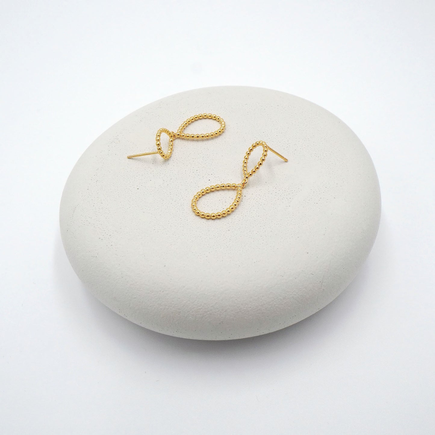Loop TearDrop Dangle Earrings