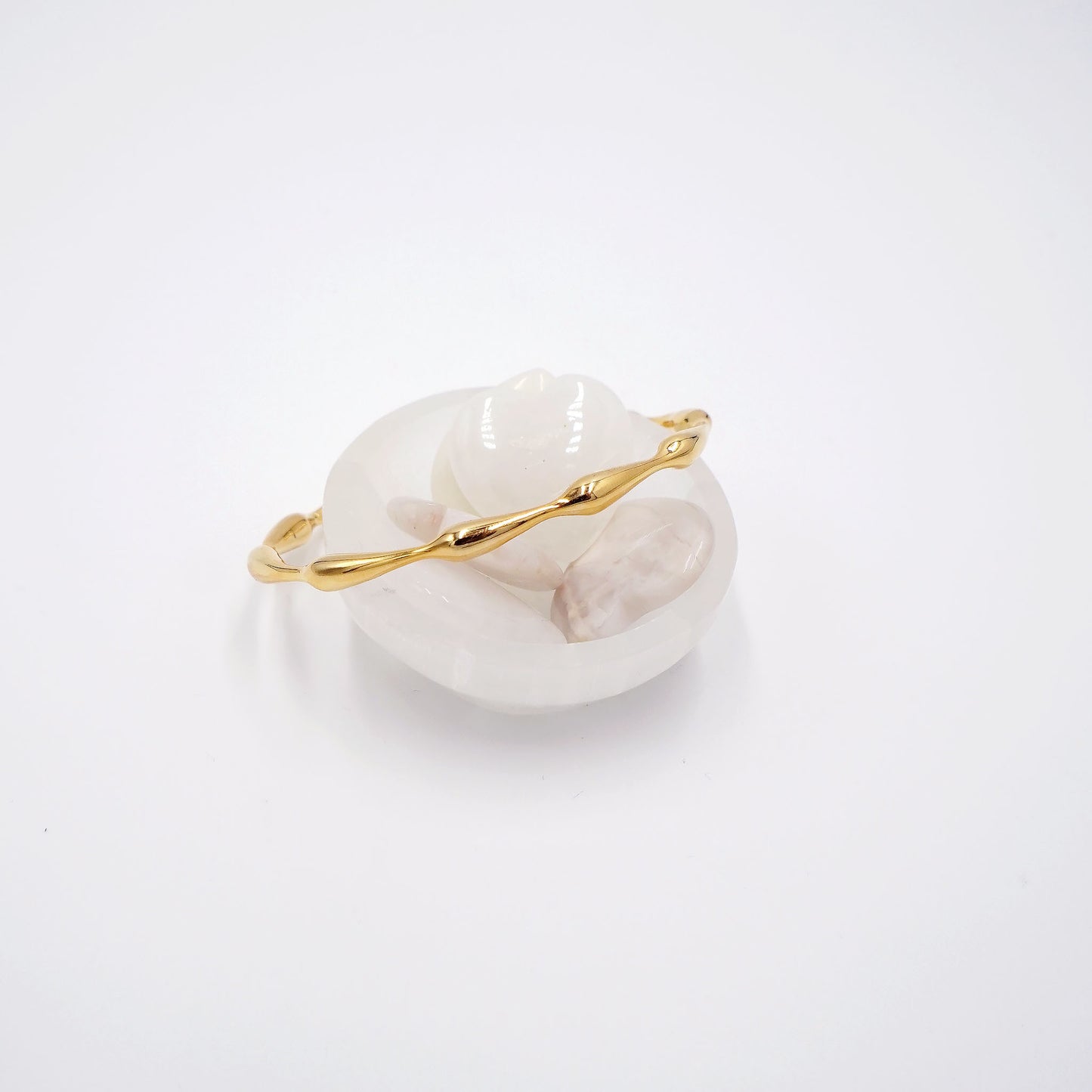 Organic Flow Cuff