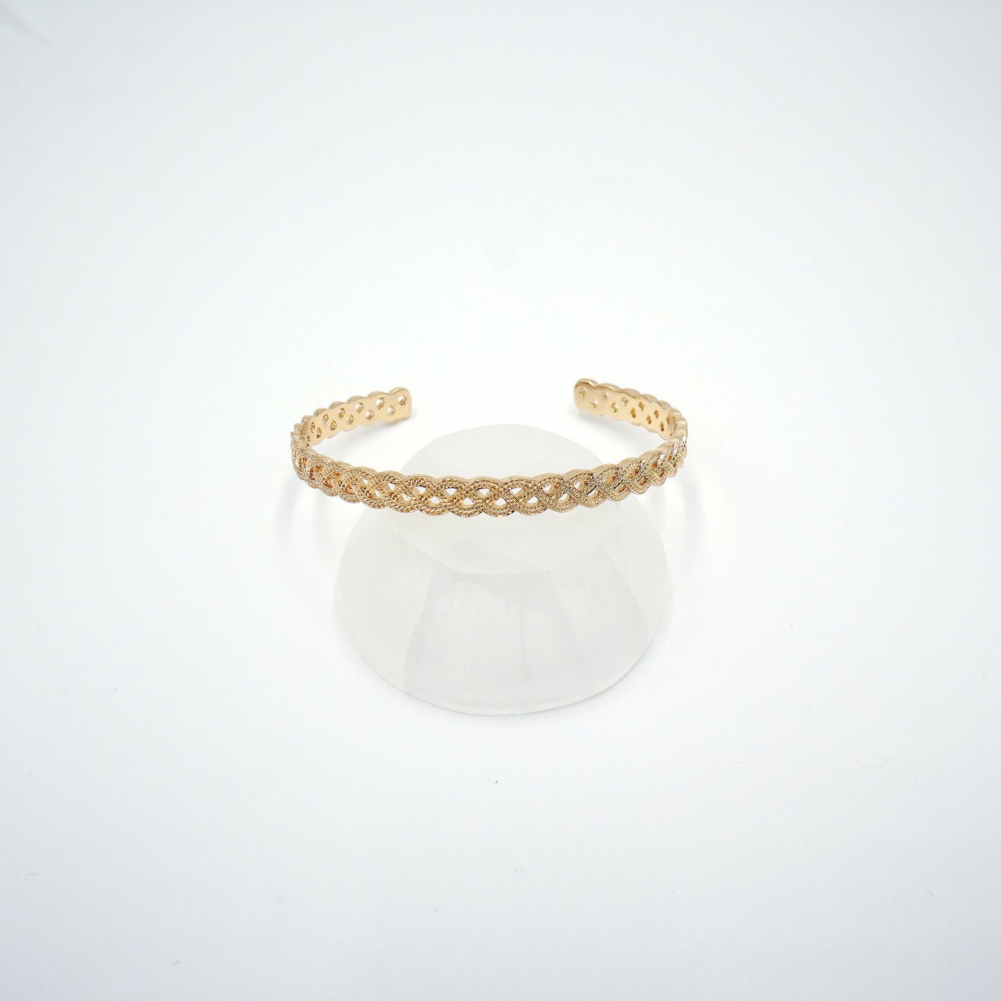 Braided Mesh Gold Cuff